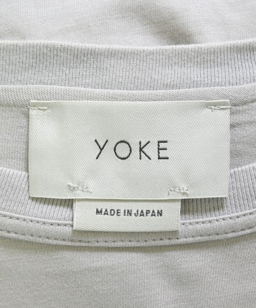 YOKE เสื้อยืด/เสื้อท็อปส์