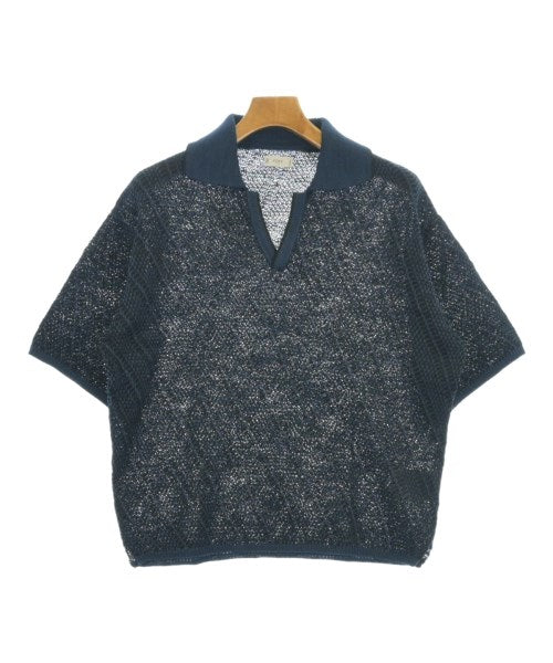 YOKE เสื้อกันหนาว