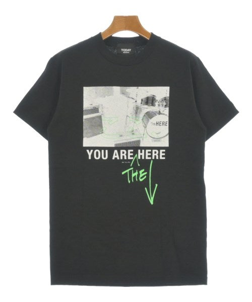 TODAY edition เสื้อยืด/เสื้อท็อปส์