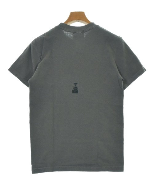 TODAY edition เสื้อยืด/เสื้อท็อปส์