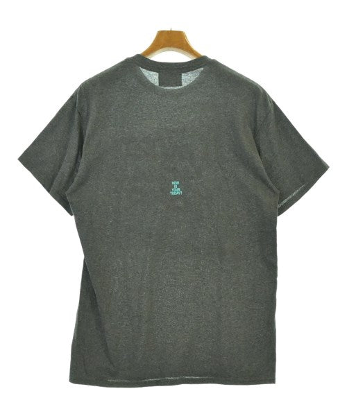 TODAY edition เสื้อยืด/เสื้อท็อปส์