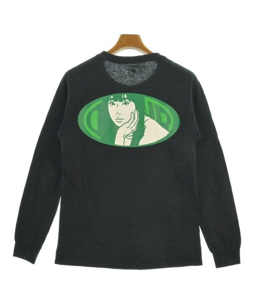 ON AIR เสื้อยืด/เสื้อท็อปส์