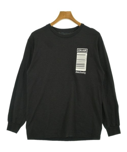 ON AIR เสื้อยืด/เสื้อท็อปส์