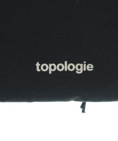 Topologie กระเป๋าสะพาย