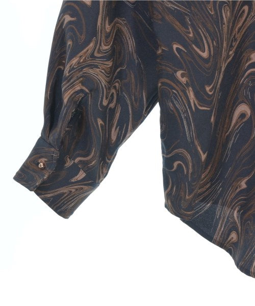 SUESADA เสื้อลำลอง