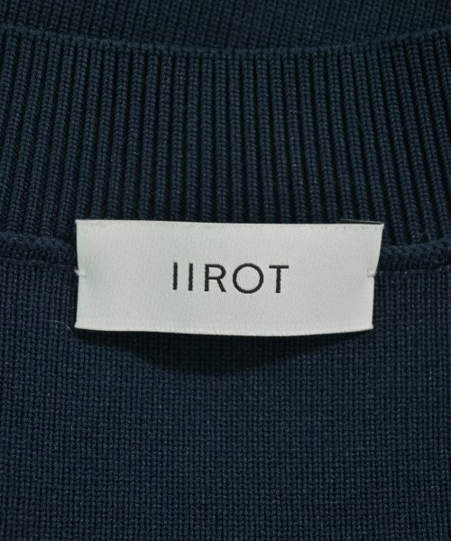 IIROT เสื้อกันหนาว