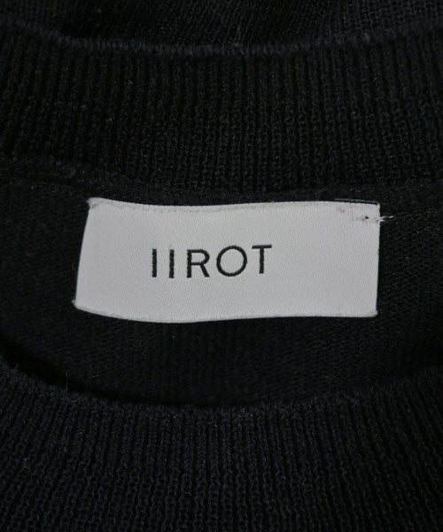 IIROT เสื้อแขนกุด