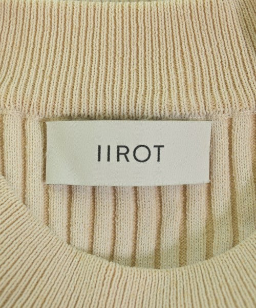 IIROT เสื้อกันหนาว