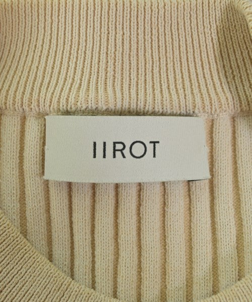 IIROT เสื้อกันหนาว