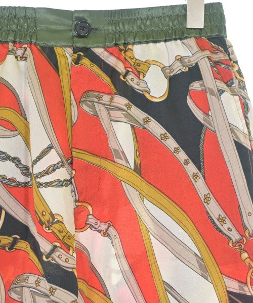 Jih Nunc กางเกงขาสั้น