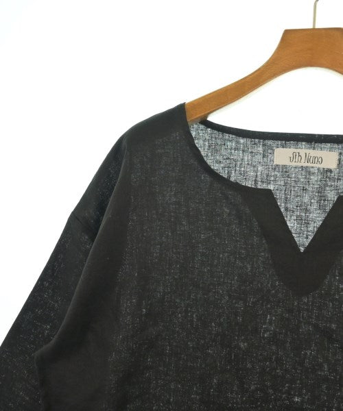 Jih Nunc เสื้อลำลอง