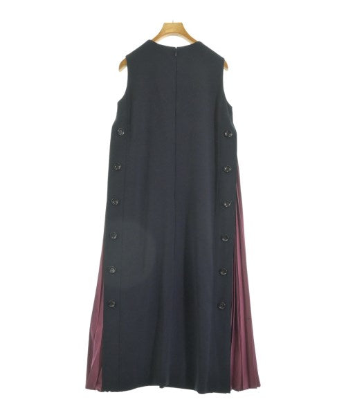 EZUMi ชุดเดรส