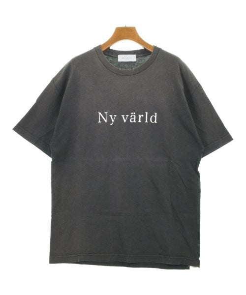 CLUMSY. PICTURES เสื้อยืด/เสื้อท็อปส์