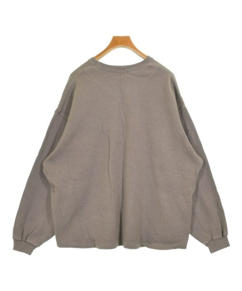 POLYPLOID เสื้อยืด/เสื้อท็อปส์