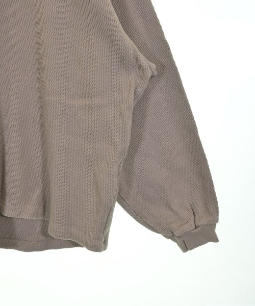 POLYPLOID เสื้อยืด/เสื้อท็อปส์