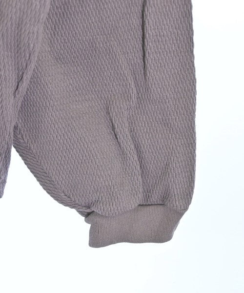 POLYPLOID เสื้อยืด/เสื้อท็อปส์