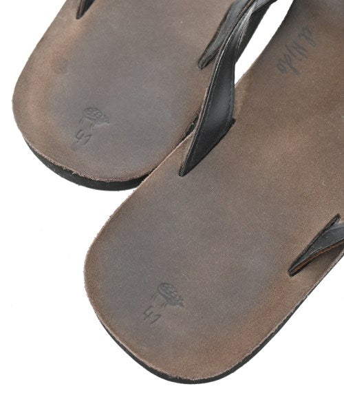 EL NIDO FLIPS รองเท้าแตะ