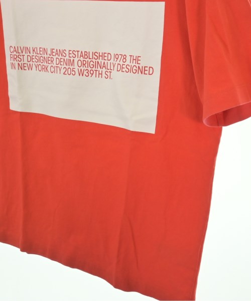 CALVIN KLEIN JEANS EST.1978 เสื้อยืด/เสื้อท็อปส์