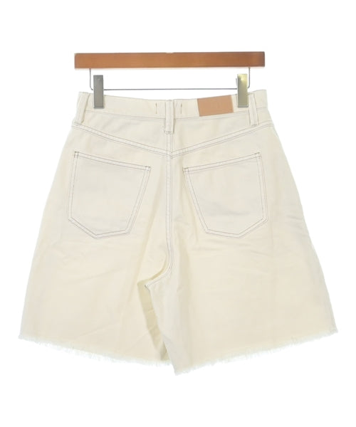 pistola กางเกงขาสั้น