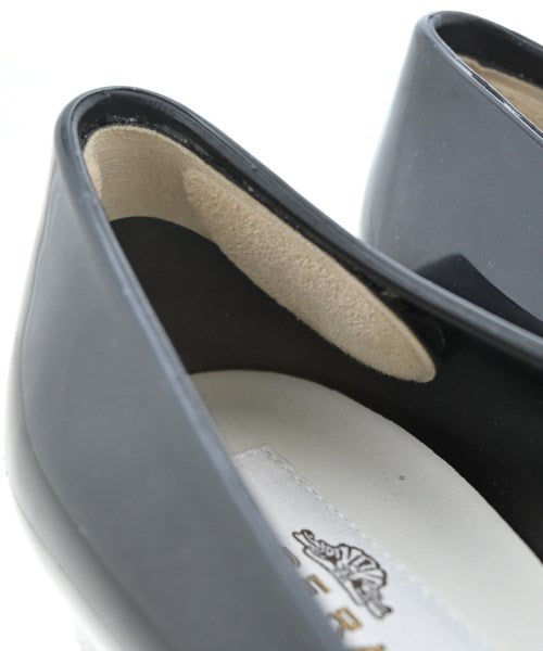 TEMPERATE รองเท้าส้นสูง