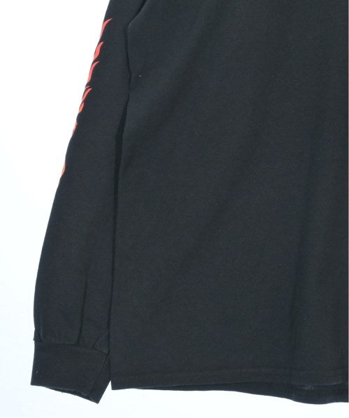 MASSES เสื้อยืด/เสื้อท็อปส์