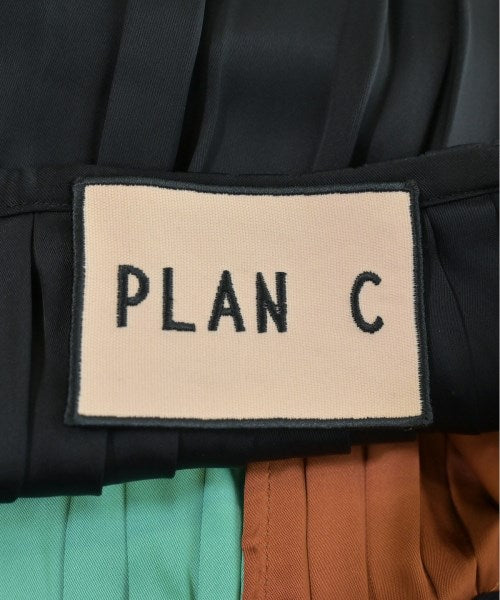 PLAN C กระโปรงยาวถึงเข่า