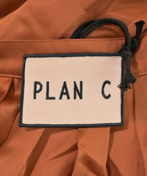 PLAN C กระโปรงยาวถึงเข่า