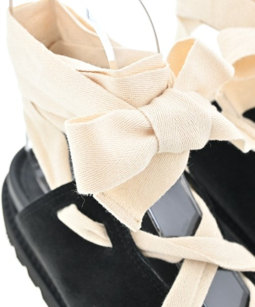 PLAN C รองเท้าแตะ