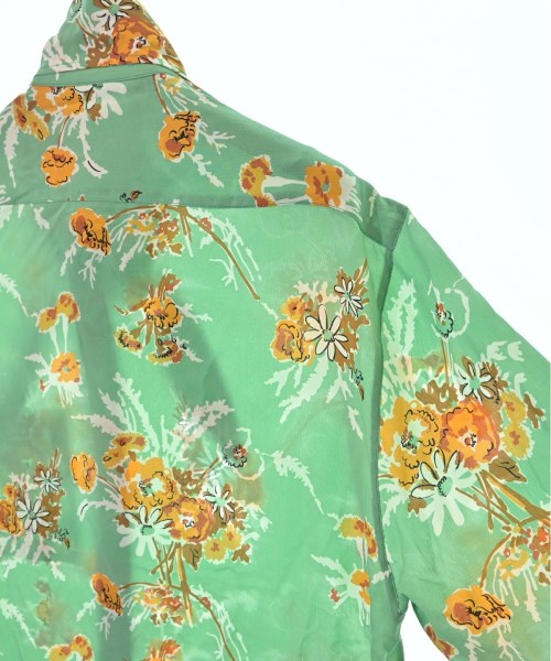PLAN C เสื้อลำลอง