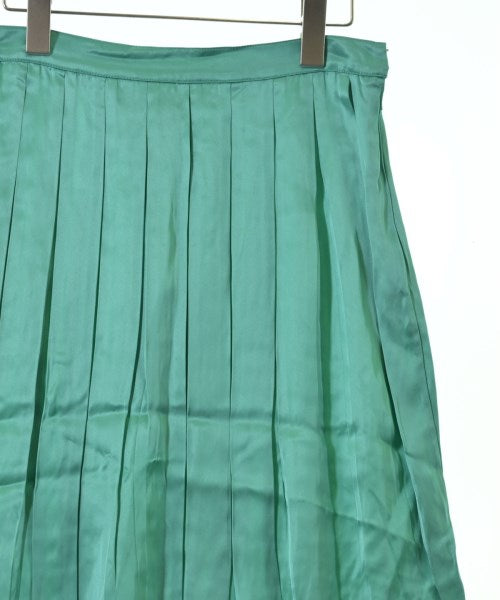 PLAN C กระโปรงยาวถึงเข่า