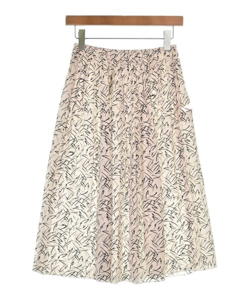 PLAN C กระโปรงยาวถึงเข่า