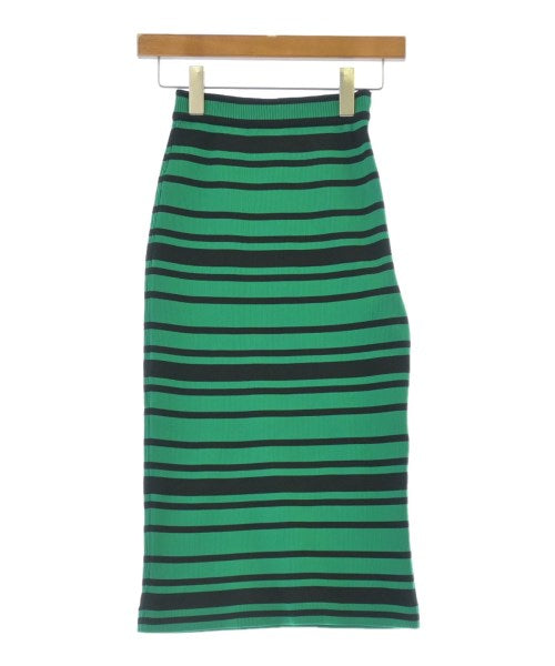 PLAN C กระโปรงยาวถึงเข่า