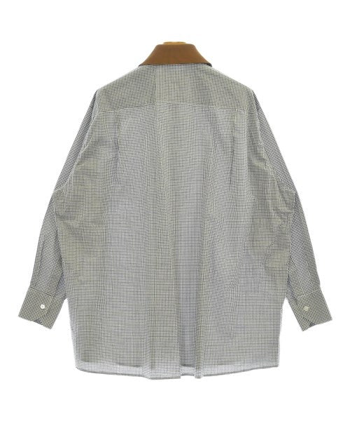 PLAN C เสื้อลำลอง