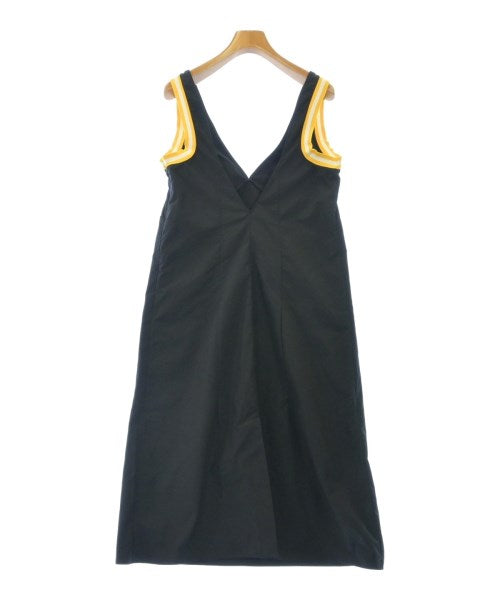 PLAN C ชุดเดรส