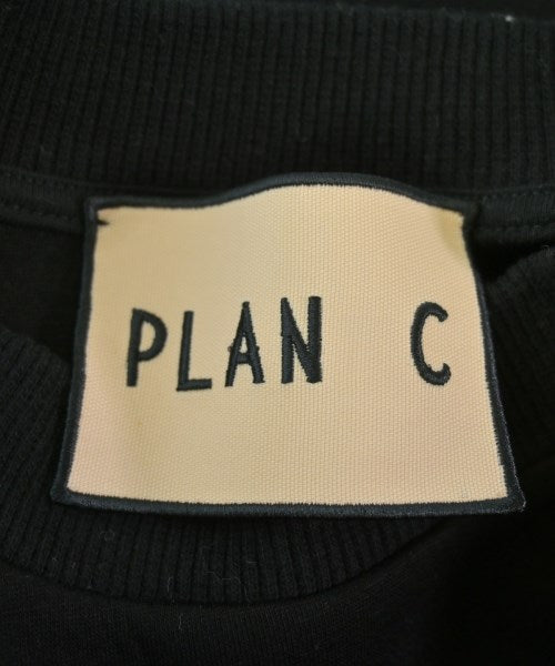 PLAN C เสื้อยืด/เสื้อท็อปส์