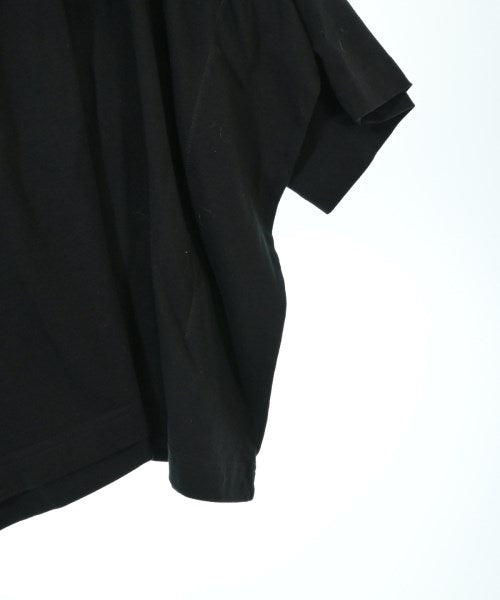 PLAN C เสื้อยืด/เสื้อท็อปส์