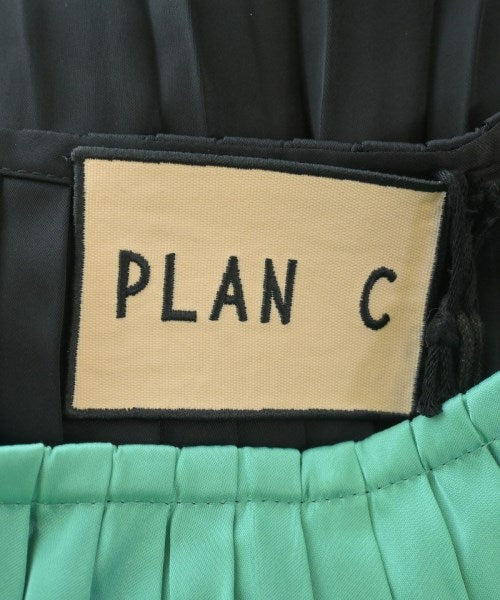 PLAN C กระโปรงยาวถึงเข่า