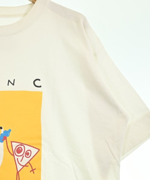 PLAN C เสื้อยืด/เสื้อท็อปส์