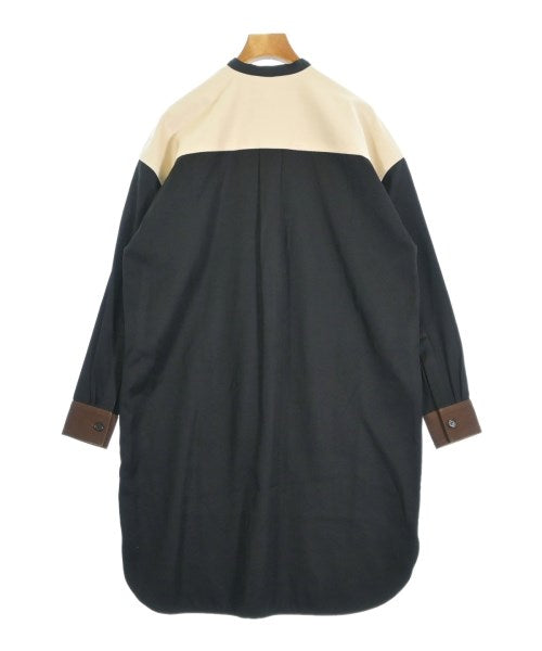 PLAN C เดรสที่เป็นเสื้อเชิ้ตตัวยาว