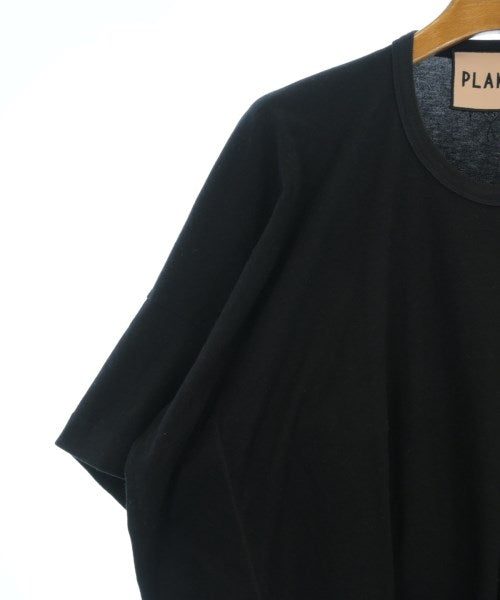 PLAN C เสื้อยืด/เสื้อท็อปส์