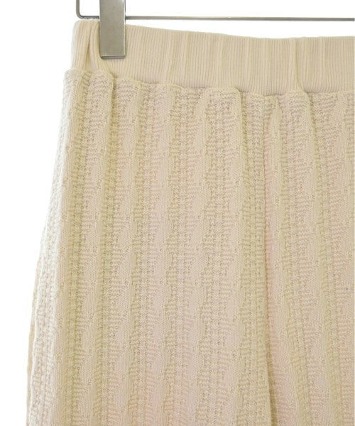 +81 BRANCA กางเกง อื่น