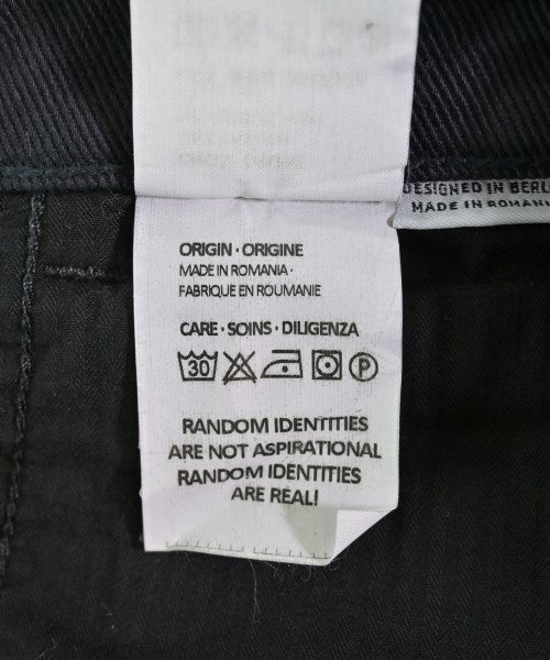 RANDOM IDENTITIES ยีนส์