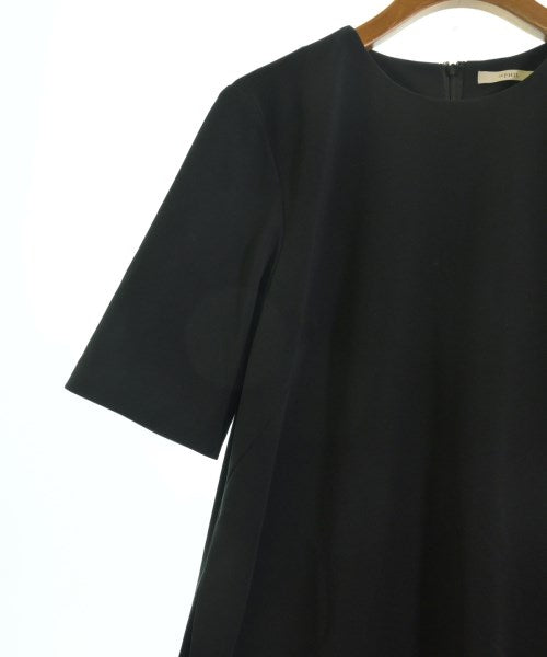 LE PHIL เสื้อสตรี