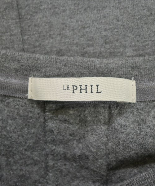 LE PHIL เสื้อยืด/เสื้อท็อปส์