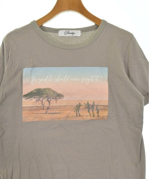 PRIORITY เสื้อยืด/เสื้อท็อปส์
