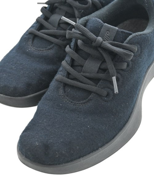 allbirds รองเท้าผ้าใบ
