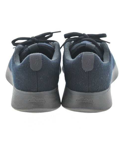 allbirds รองเท้าผ้าใบ
