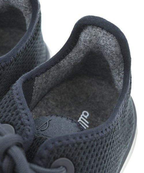 allbirds รองเท้าผ้าใบ