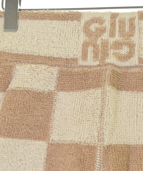 GIUGIU กางเกงขาสั้น