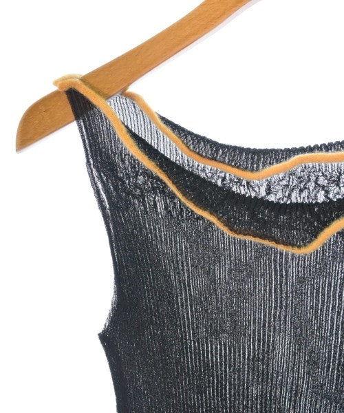 Paloma Wool เสื้อแขนกุด